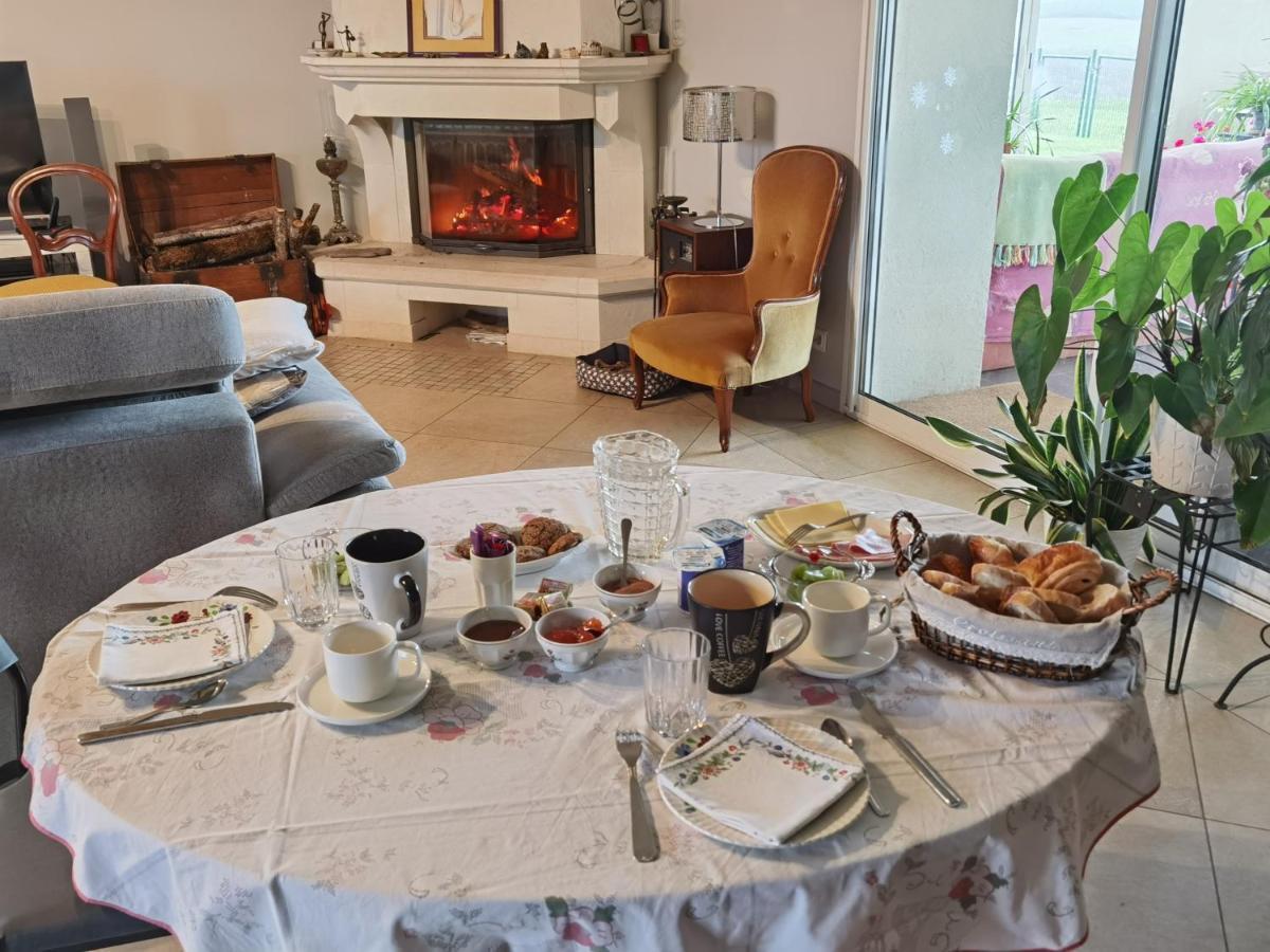 Les Hauts De Grazac, Chambres Et Tables D'Hotes Grazac  Екстер'єр фото