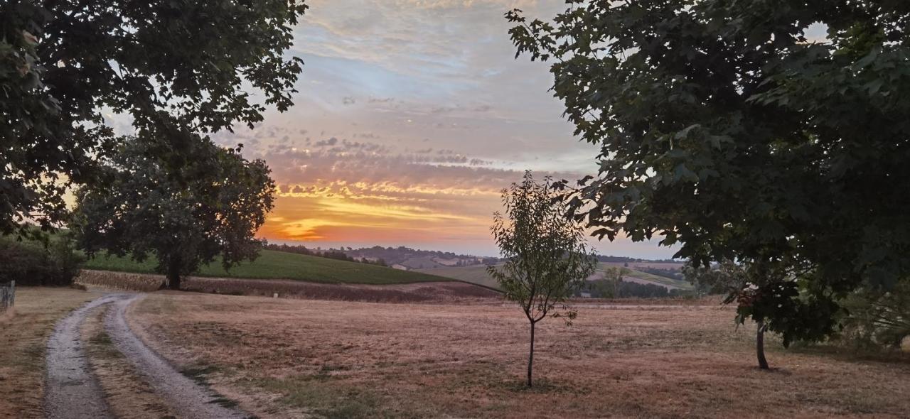 Les Hauts De Grazac, Chambres Et Tables D'Hotes Grazac  Екстер'єр фото